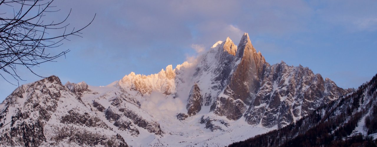 Formation à la recherche des victimes d'avalanches